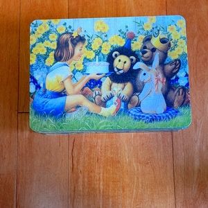 Metal Tin